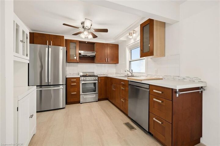 476 Prospect Avenue — photo 1