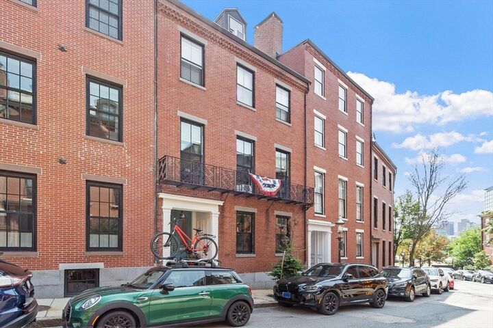 Property Photo:  21 Harvard Street 1  MA 02129 