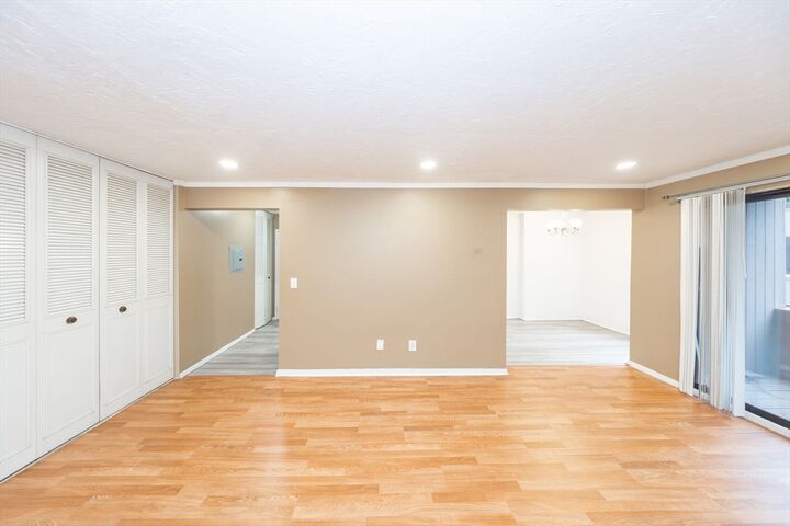 Property Photo:  30 Shrewsbury Greens Dr G  MA 01545 