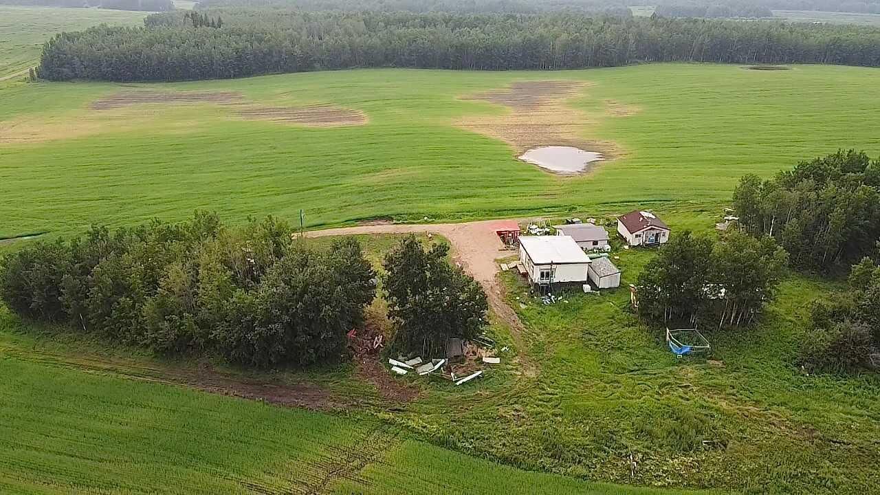 Property Photo: 203068 Township Road 662 AB T0A 0M0