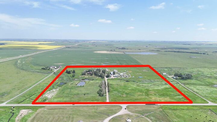 241053 Highway 24 — photo 1