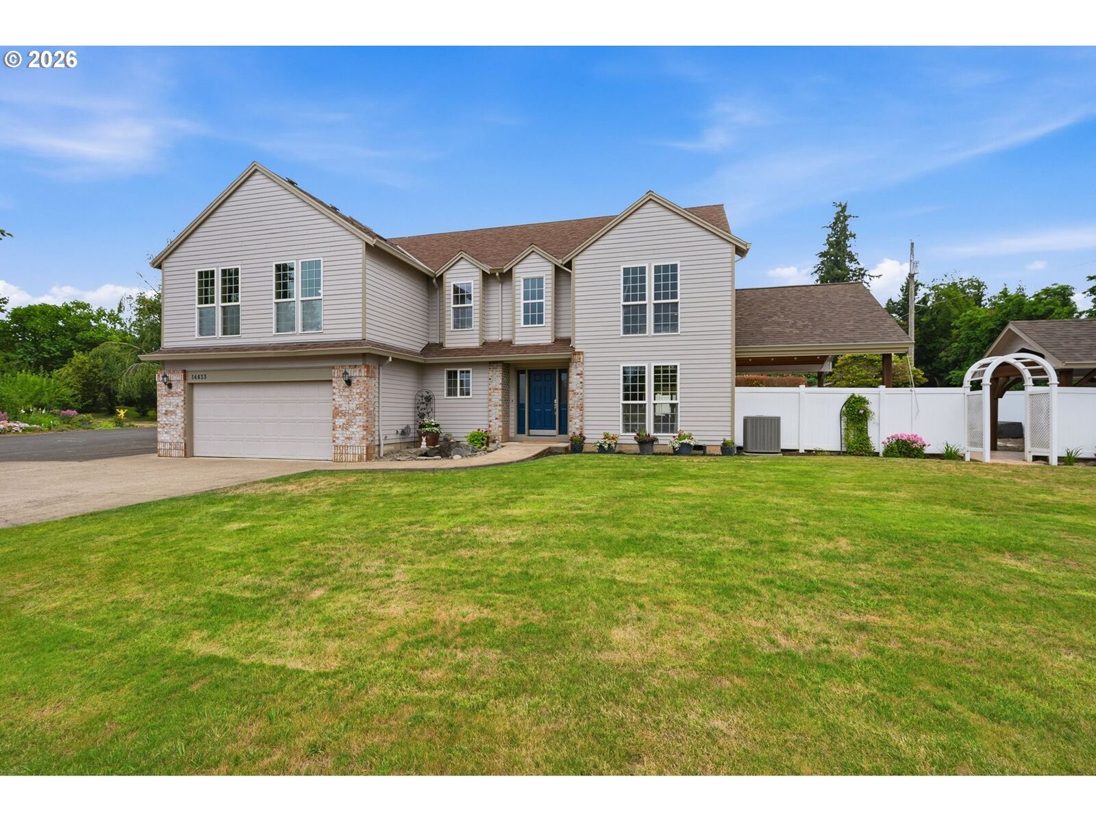 Property Photo: 14633 Ehlen Rd NE OR 97002