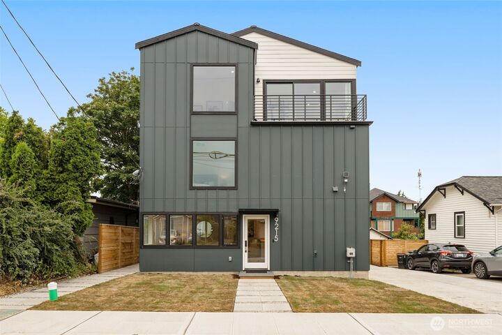 Property Photo:  9215  12th Avenue NE  WA 98115 