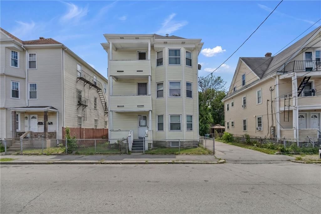 Property Photo:  95 John Street  RI 02861 