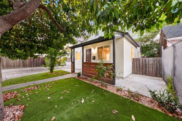 Property Photo: 585-587 East Saint James Street CA 95112