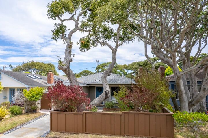 Property Photo: 709 Lobos Avenue CA 93950