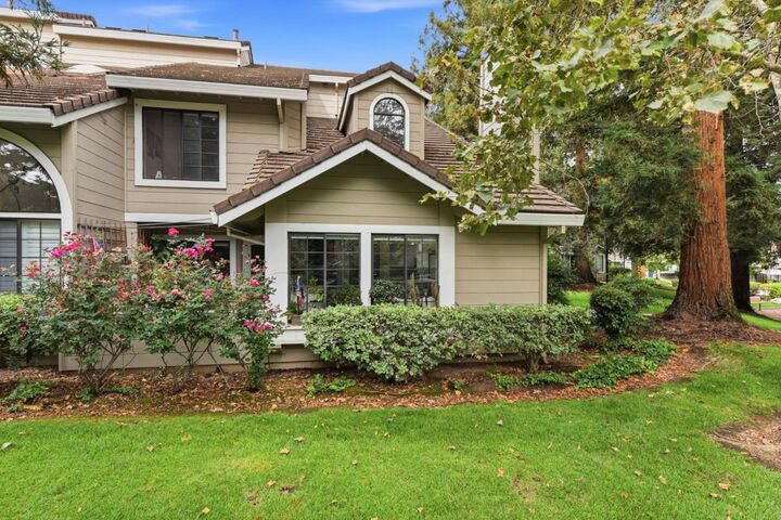 Property Photo: 2561 Yerba Bank CA 95121