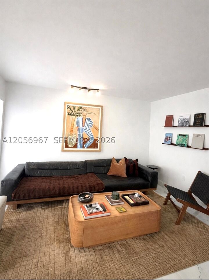 Property Photo:  3607 SW 17th St 3607  FL 33145 