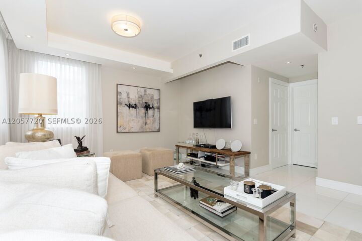 Property Photo:  3175 NE 184th St 3104  FL 33160 