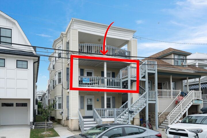 Property Photo: 610 Chelsea Pl 2 NJ 08226