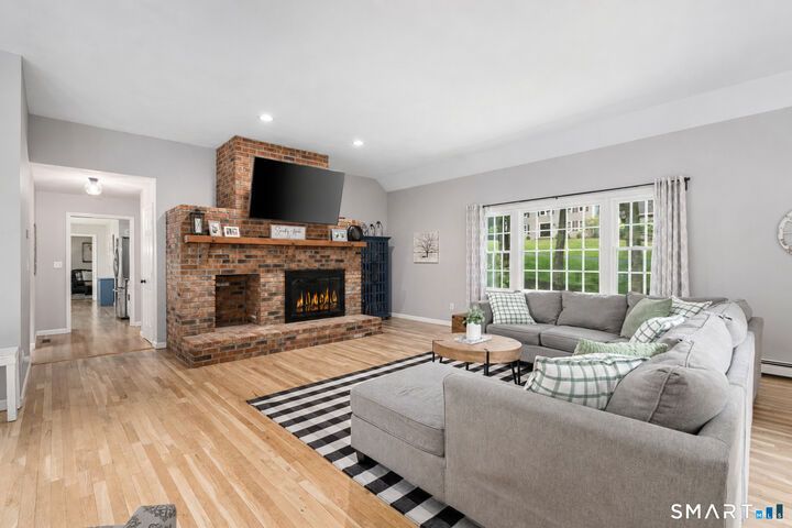 Property Photo:  11 Cobblers Mill Road  CT 06482 