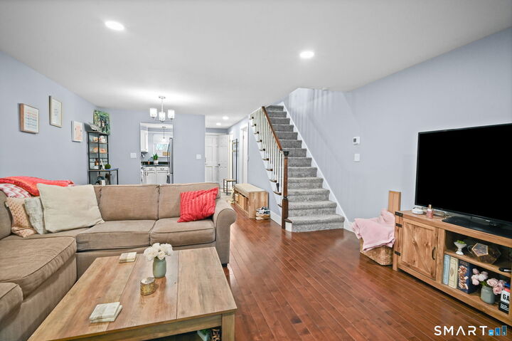 Property Photo: 609 Cedar Hollow Drive 609 CT 06067