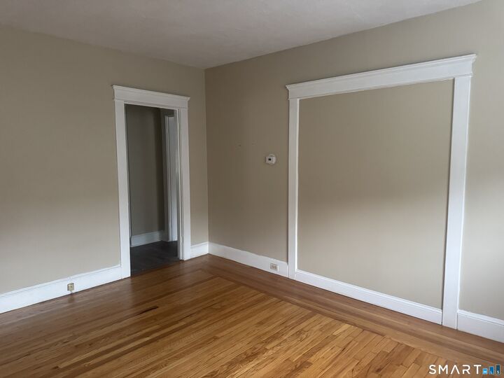 Property Photo:  297 Park Street 2C  CT 06516 