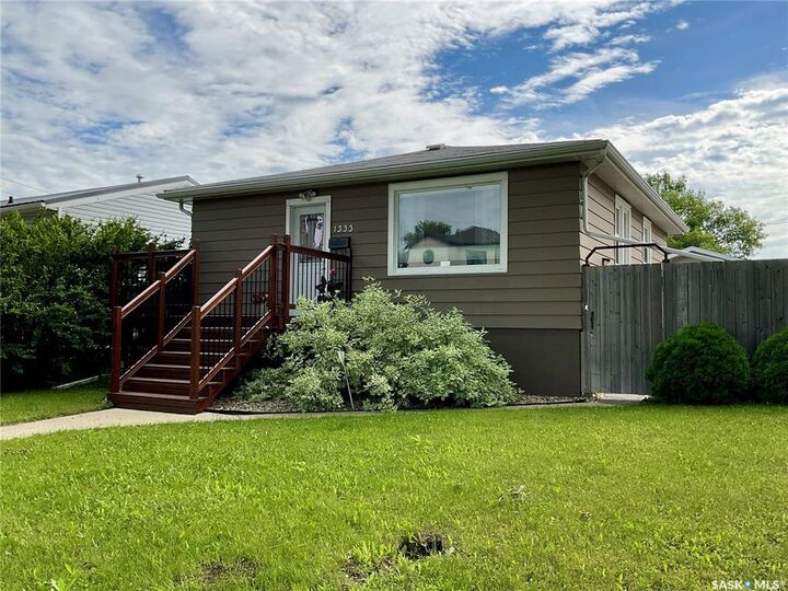 Property Photo:  1333 Empress Street  SK S4T 5E6 