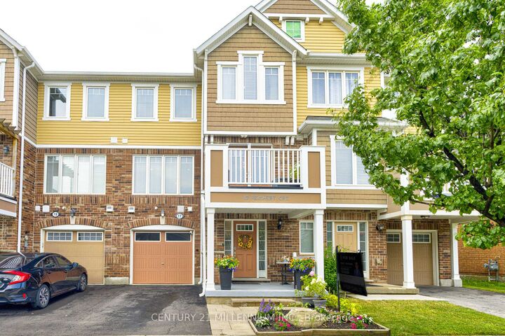 Property Photo: 17 Reichert Court ON L9T 8R7