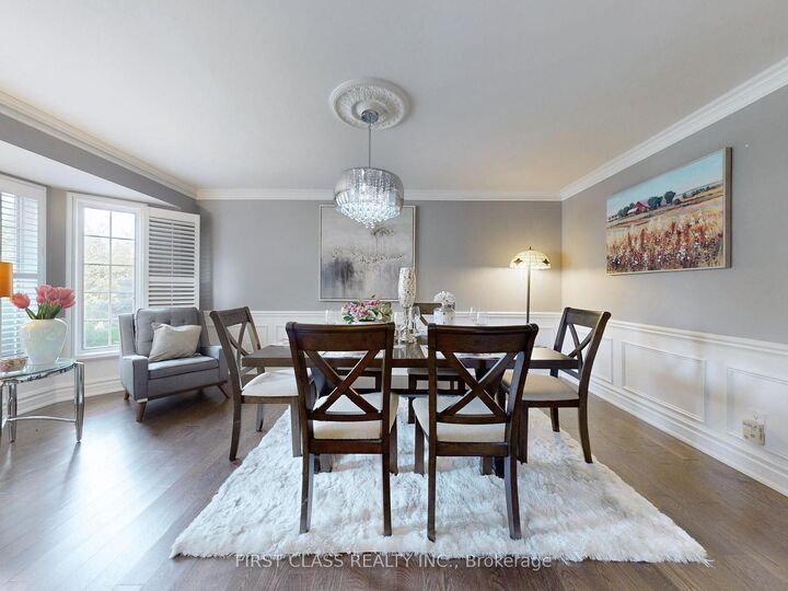Property Photo: 125 Longwater Chase ON L3R 4A9