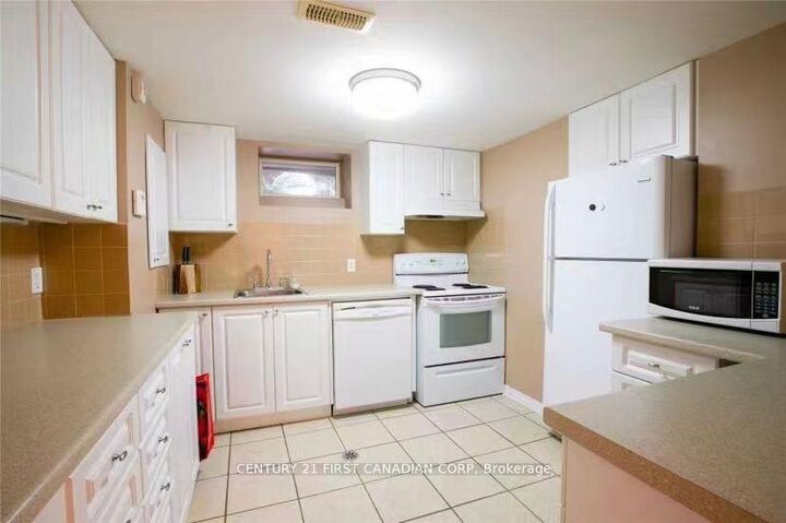 Property Photo: 309 Blue Forest Drive Lower ON N6G 3J7