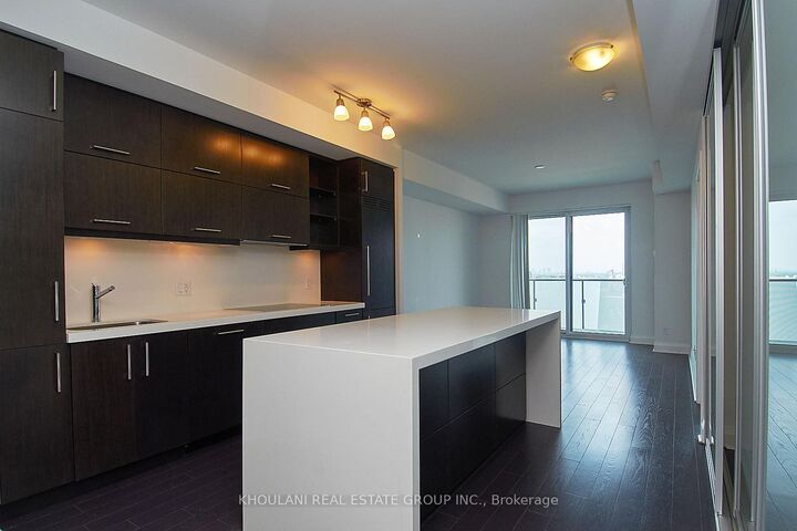Property Photo: 65 St Mary Street 1105 ON M5S 0A6