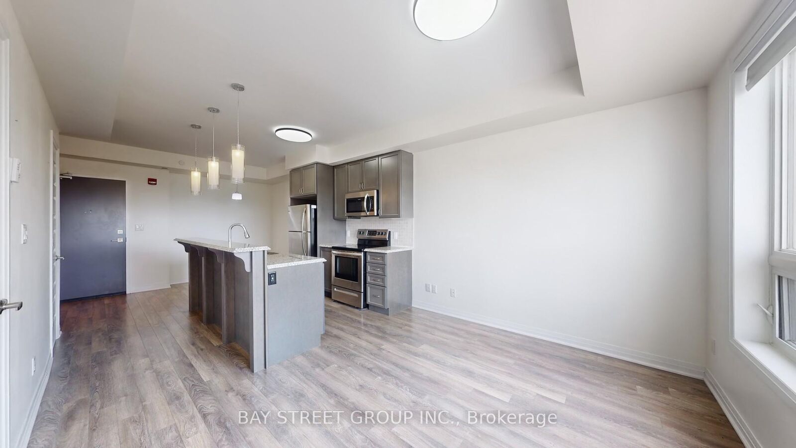 Property Photo:  2 Adam Sellers Street 512  ON L6B 1P2 