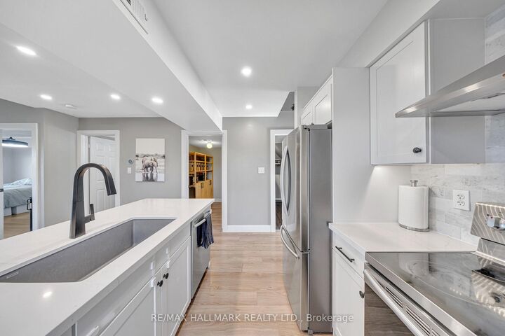 Property Photo: 106 Petra Way 3 ON L1R 0A2
