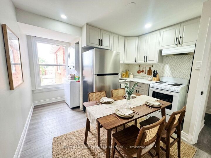 Property Photo: 196 Caledonia Road 2nd ON M6E 4S7