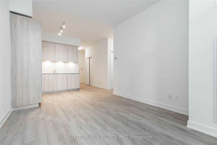 Property Photo: 50 Ordnance Street 424 ON M6K 1A2