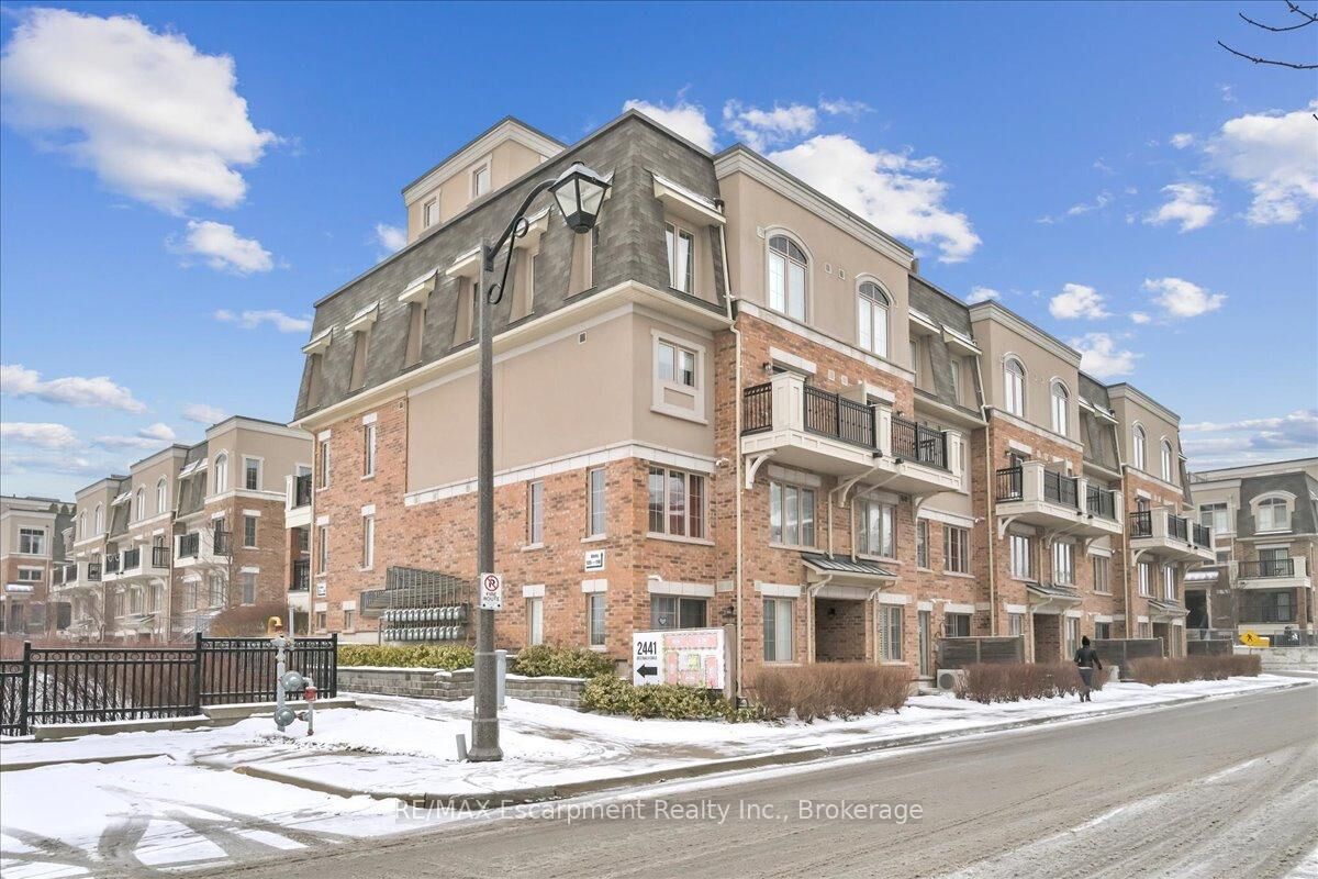 Property Photo: 2441 Greenwich Drive 64 ON L6M 0S3