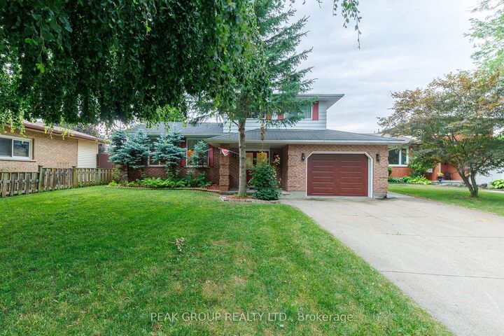 Property Photo: 7178 Freeman Street ON L2E 5V7