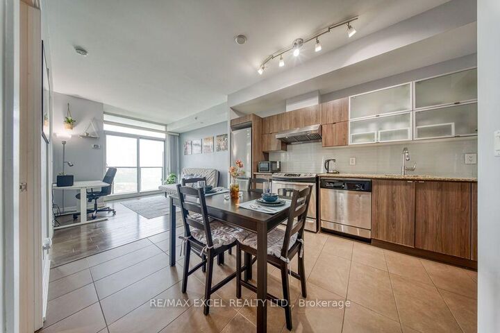 Property Photo: 170 Fort York Boulevard 1301 ON M5V 0E6