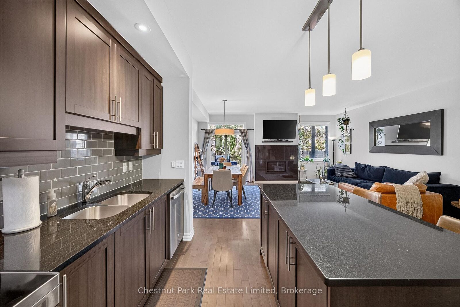 Property Photo: 239 King Street ON K7C 0G9