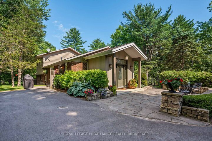 Property Photo: 120 Cross Cemetery Road ON K0E 1L0