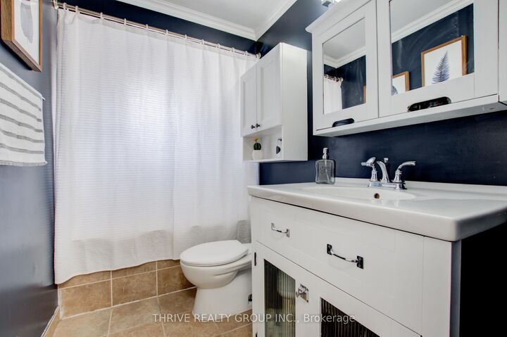 Property Photo:  118 Sandalwood Crescent  ON N6G 2Z7 