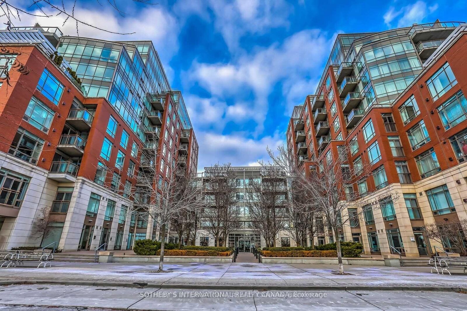 Property Photo:  500 Queens Quay W 610W  ON M5V 3K8 