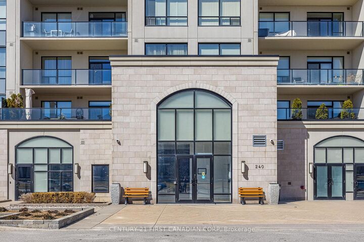 Property Photo: 240 Village Walk Boulevard ON N6G 0P6