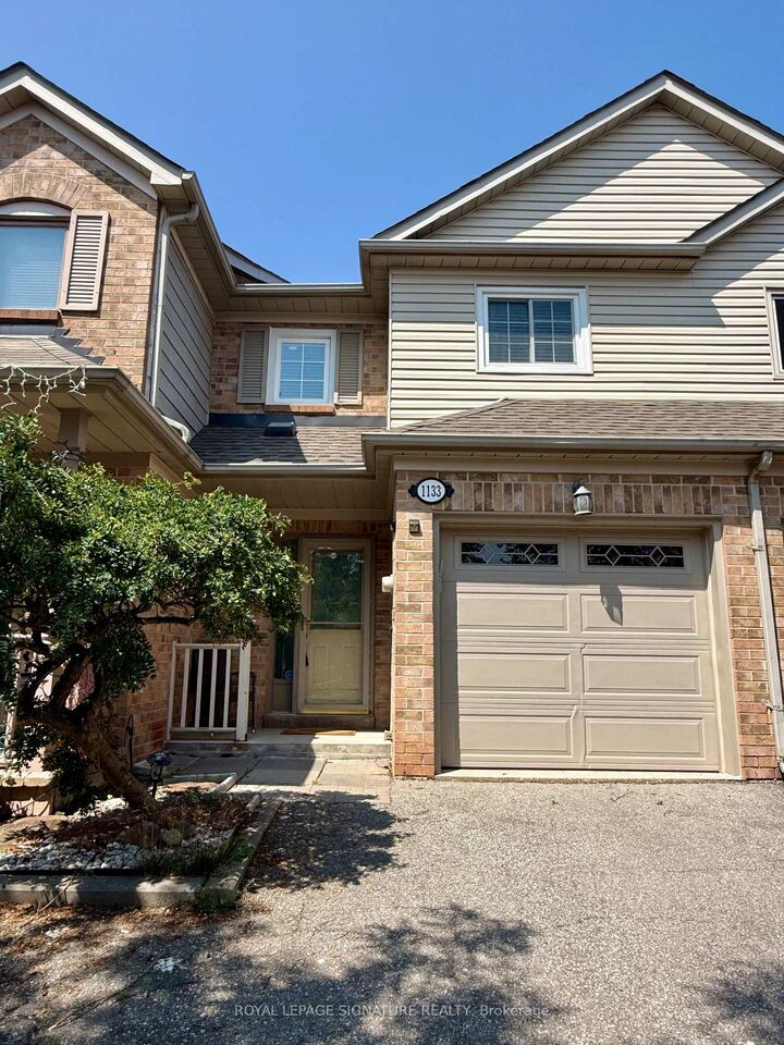 Property Photo: 1133 Westview Terrace ON L6M 3M1