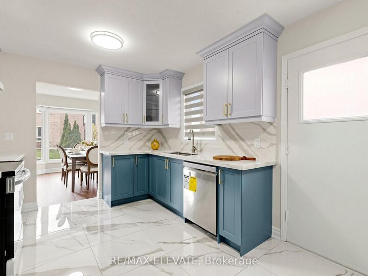 Property Photo: 25 Bethany Leigh Drive ON M1V 2N6