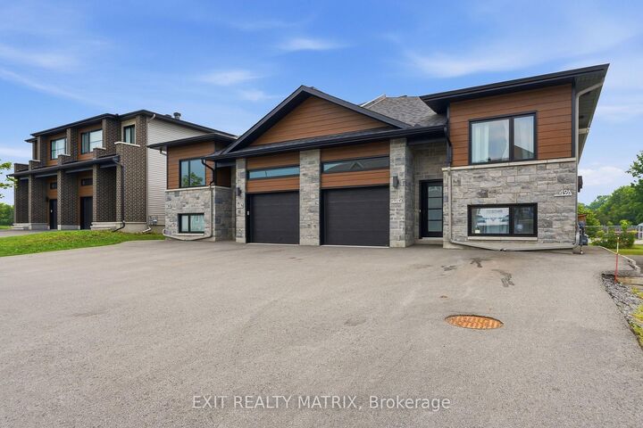 Property Photo: 49 Cambridge Street ON K0A 2M0