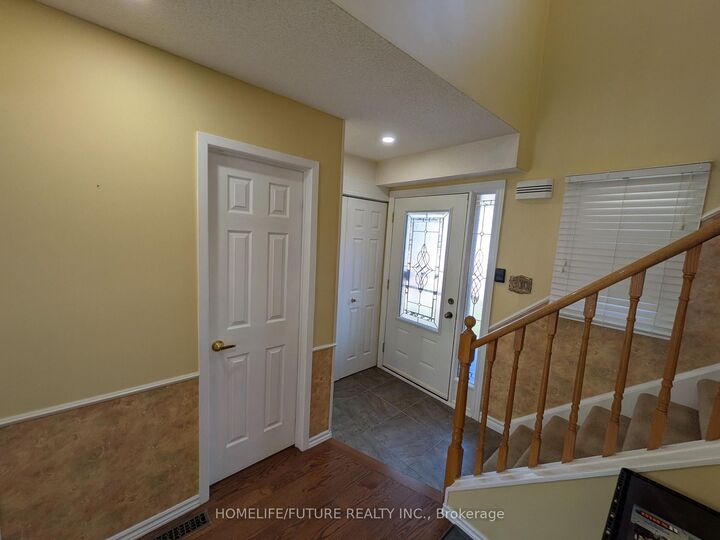 Property Photo:  40 Longstaff Drive  ON L1S 5H9 