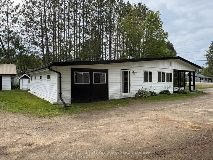 Property Photo: 25217 Highway 60 N/A ON K0J 2C0