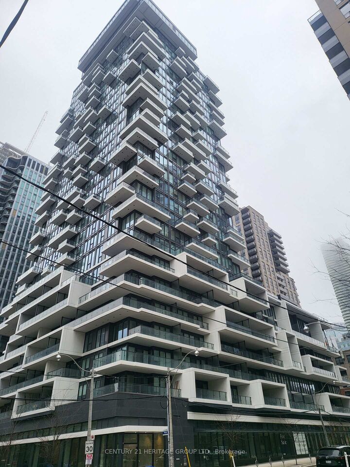 77 Shuter Street 603 — photo 1