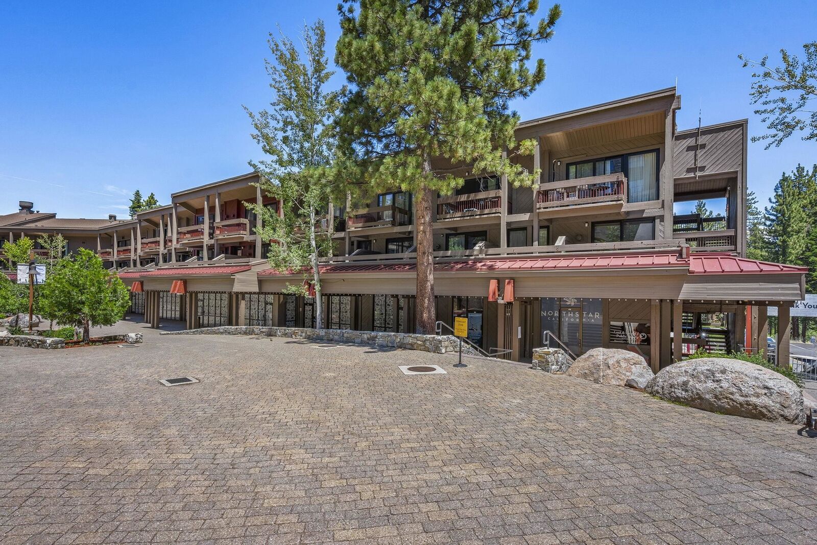 Property Photo:  2000 North Village Drive #224  CA 96161 