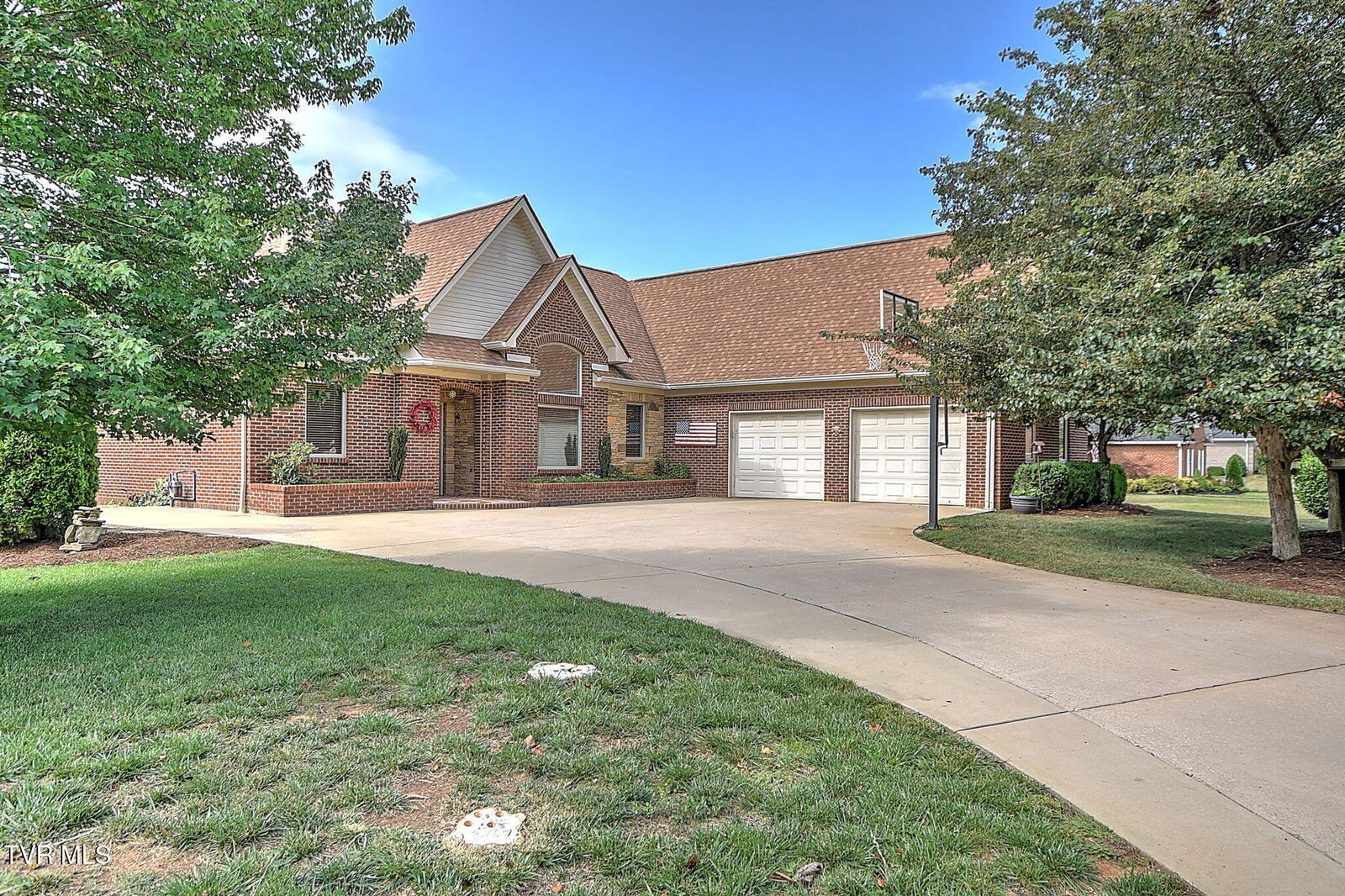 Property Photo:  30 East Dale Court  TN 37745 