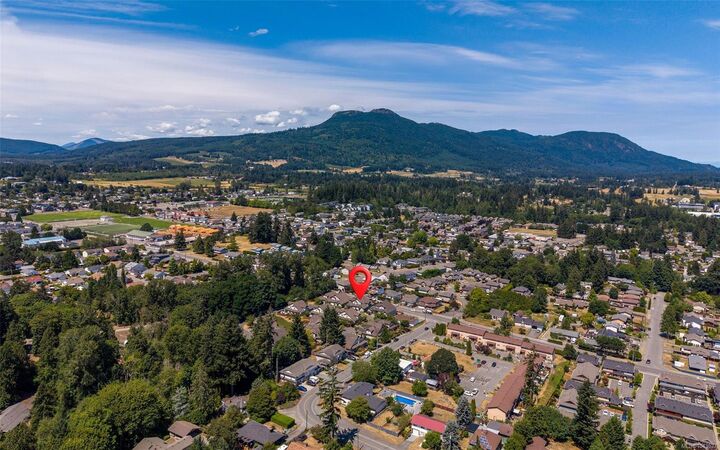 Property Photo: 6078 Truesdale St #7 BC V9L 0B4