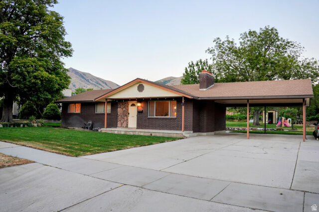 Property Photo:  549 S 200 E  UT 84302 