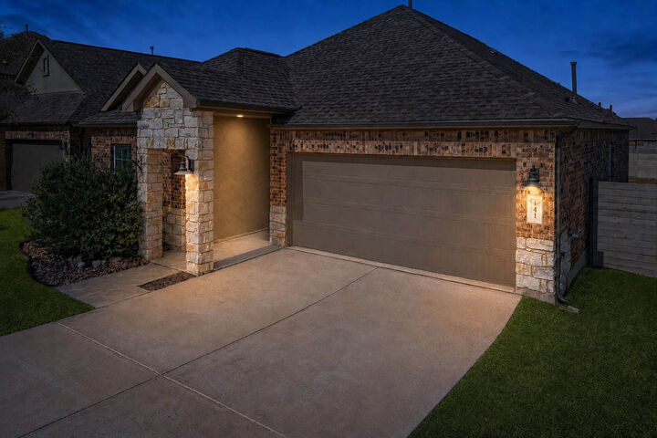 Property Photo: 141 Cherry Ridge Road TX 78628