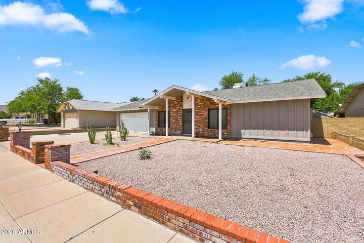 Property Photo:  5028 E Shomi Street  AZ 85044 