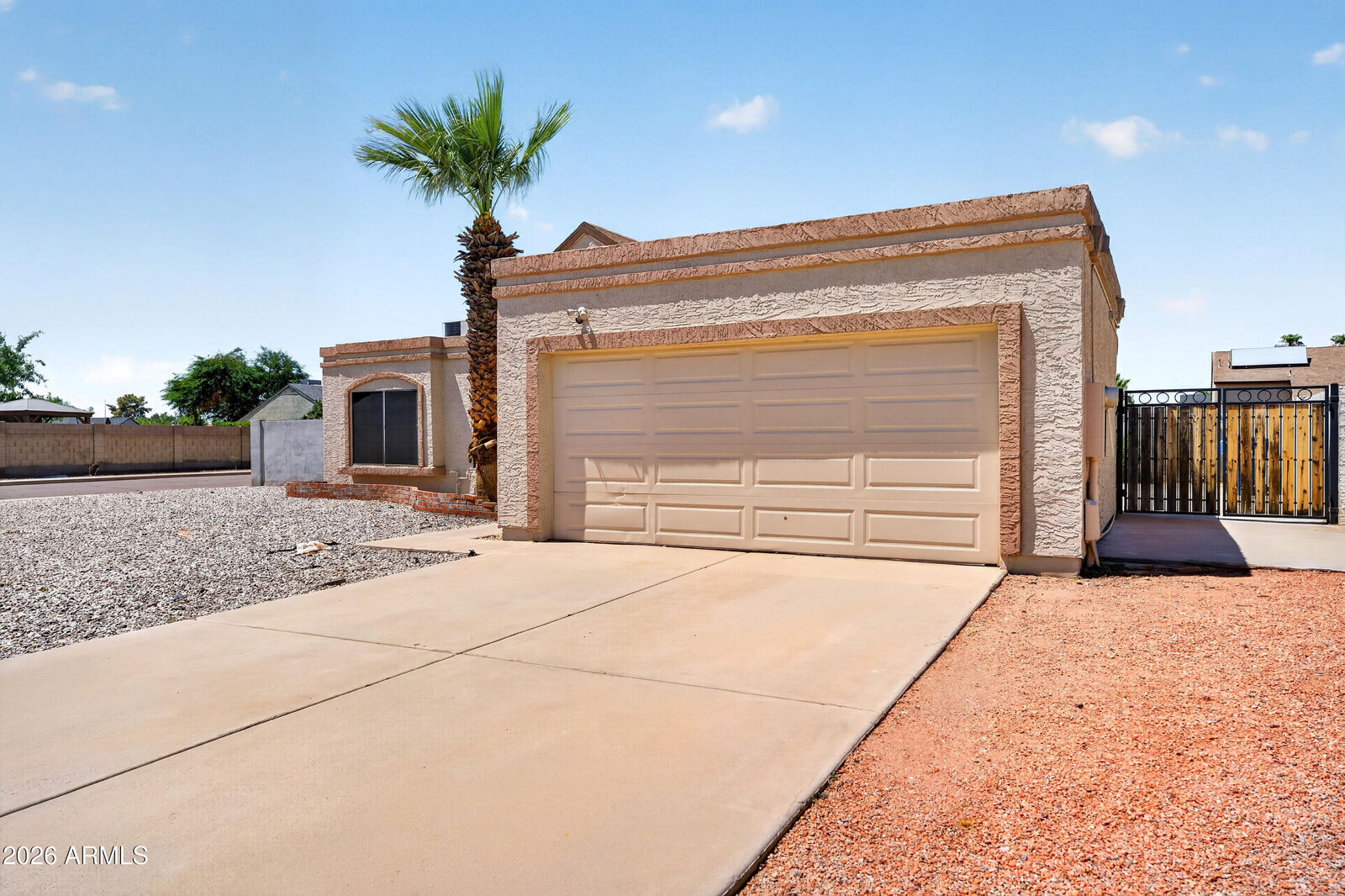 Property Photo:  1508 E Todd Drive  AZ 85283 