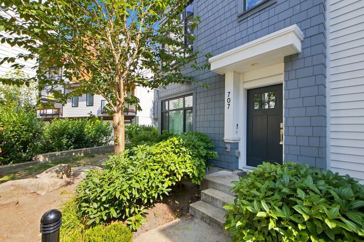 Photo de la propriété:  16525 Watson Drive 707  BC V4N 6S1 