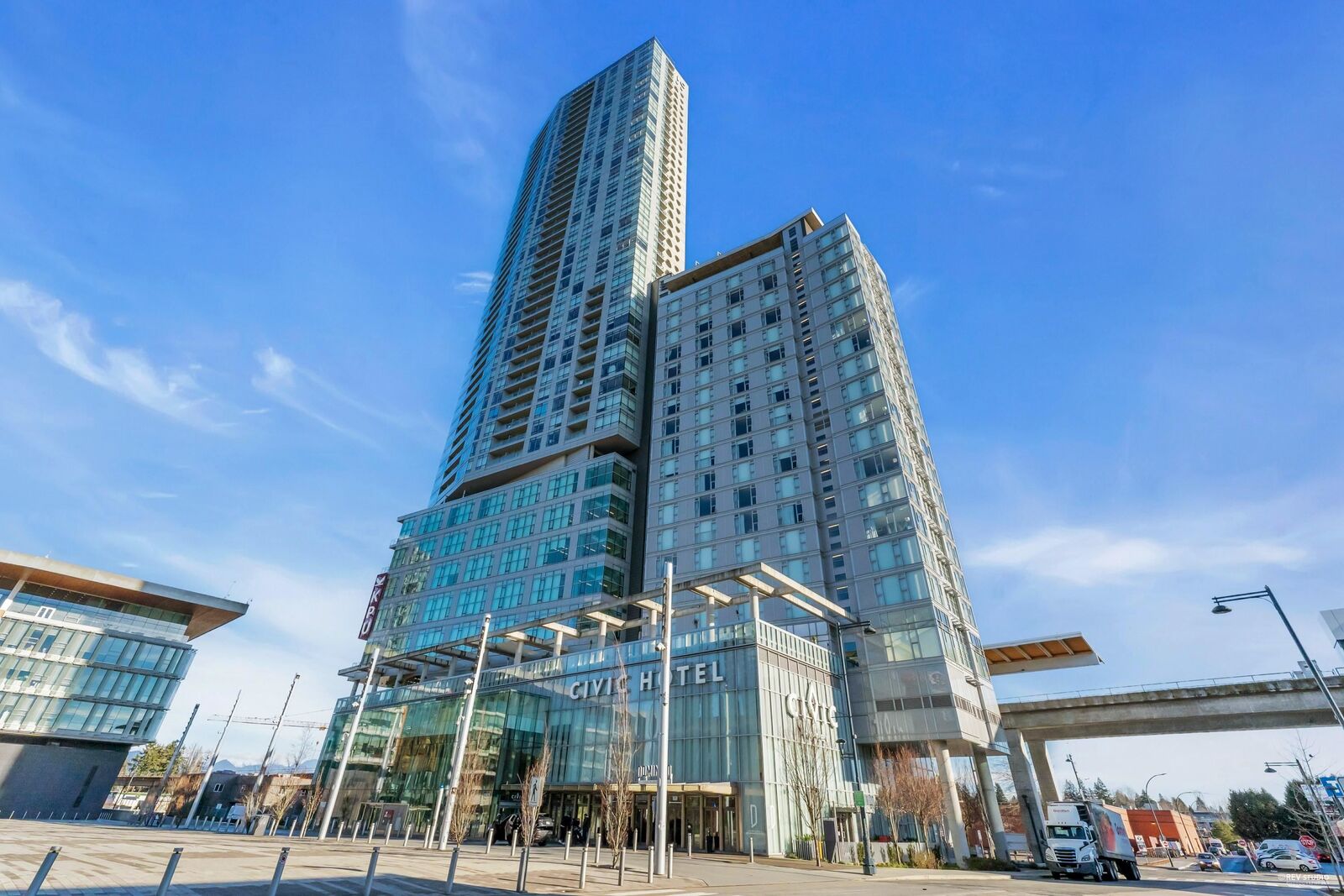 Property Photo: 13495 Central Avenue 2702 BC V3T 0K2