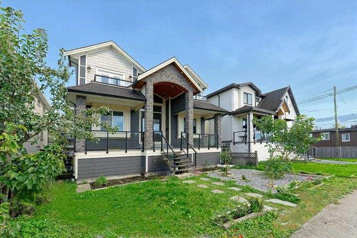 520 Ewen Avenue — photo 1